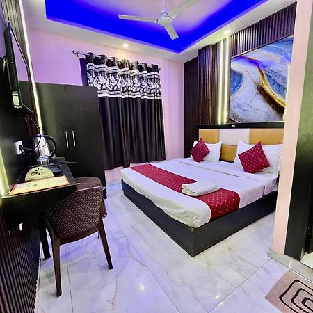 Jupiter Plaza Delhi Airport Hotel Ню Делхи Екстериор снимка