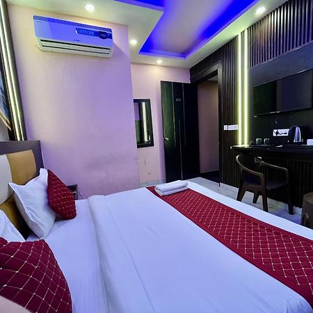 Jupiter Plaza Delhi Airport Hotel Ню Делхи Екстериор снимка