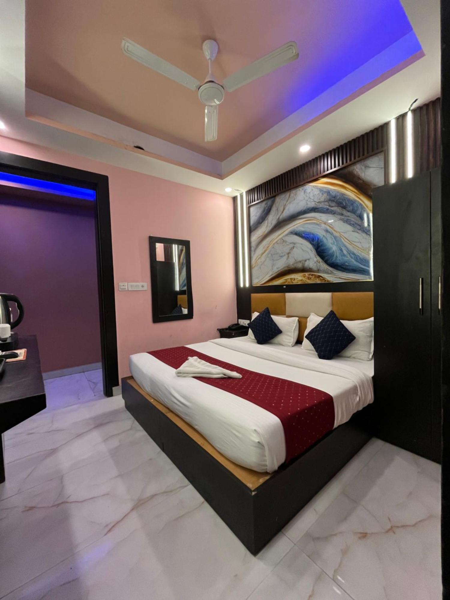 Jupiter Plaza Delhi Airport Hotel Ню Делхи Екстериор снимка