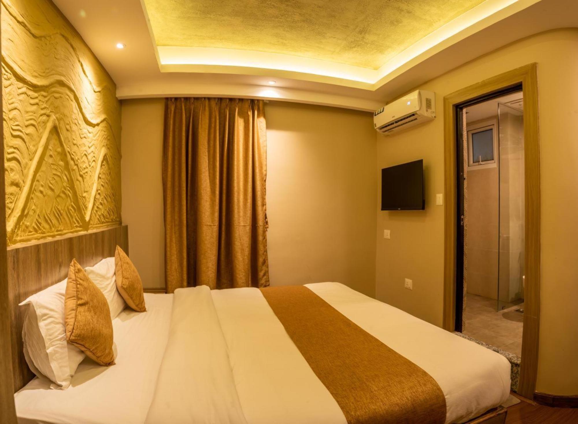 Jupiter Plaza Delhi Airport Hotel Ню Делхи Екстериор снимка